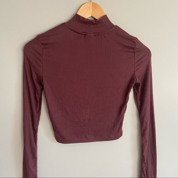 SUNDAY BEST TURTLE NECK CROP, Size XS - Picture 6 of 8